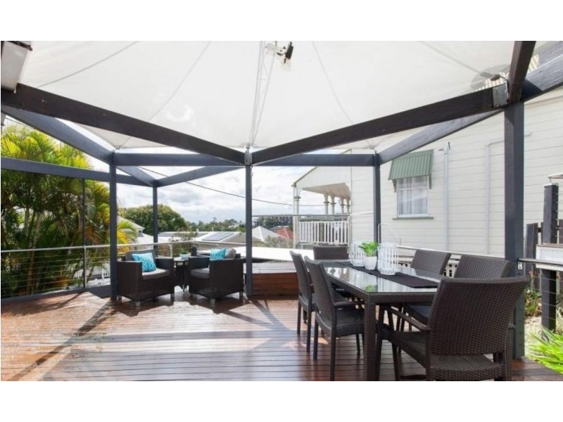 16 Westbury Street, Red Hill QLD 4059