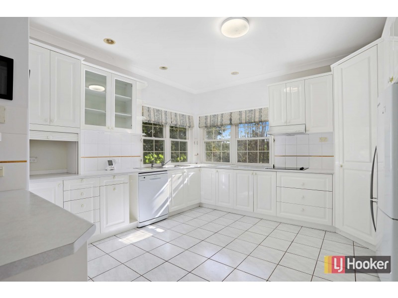 28 Berkeley Place, Ferny Grove QLD 4055