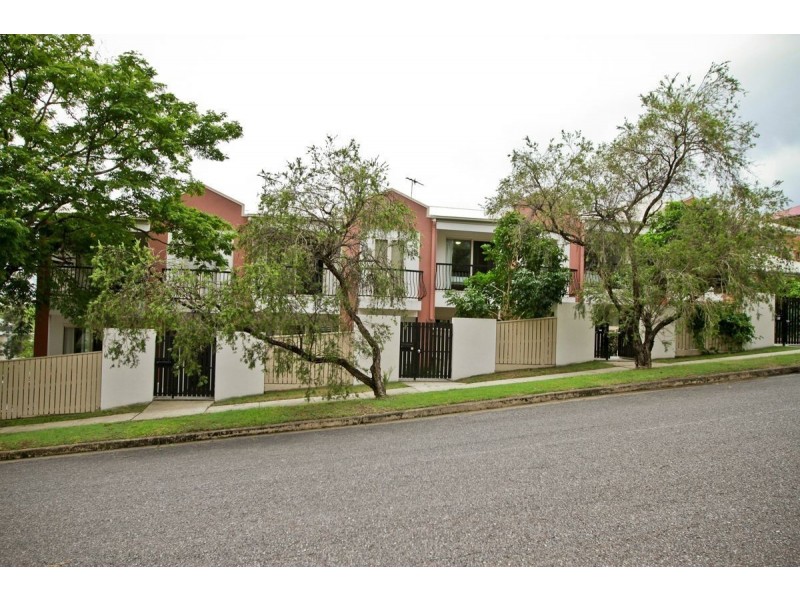 2/74 Hall Street, Alderley QLD 4051