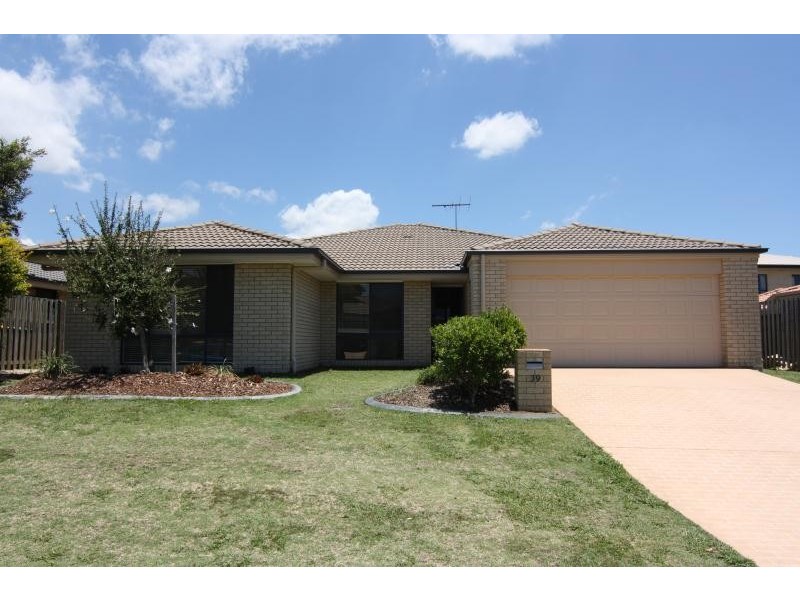 39 Allison Drive, Kallangur QLD 4503