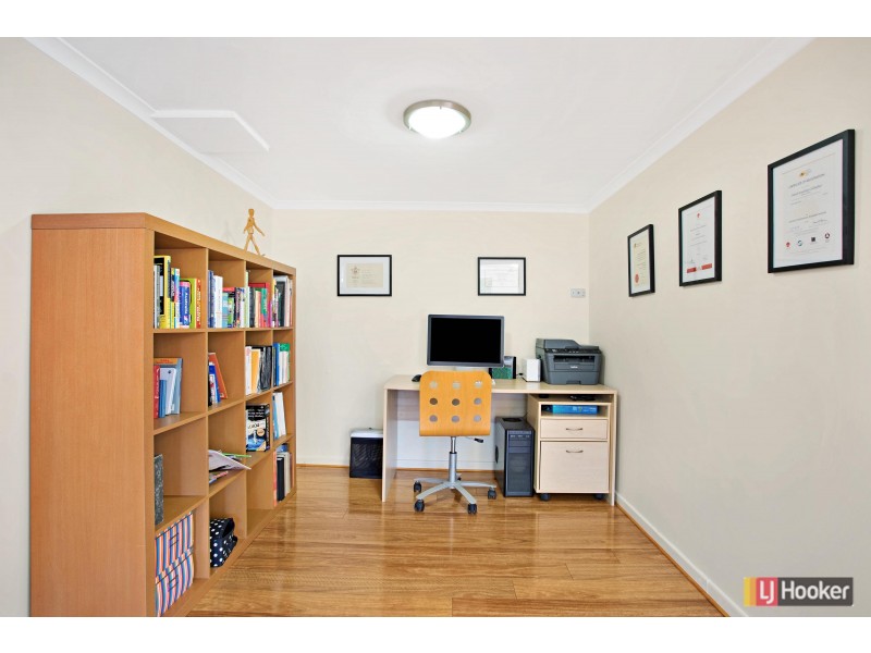 74 Kylie Avenue, Ferny Hills QLD 4055