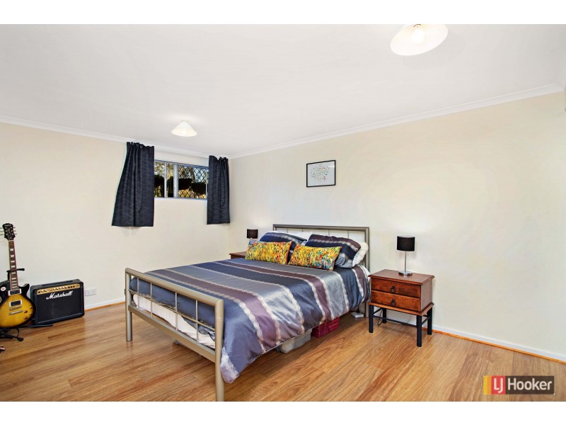 74 Kylie Avenue, Ferny Hills QLD 4055