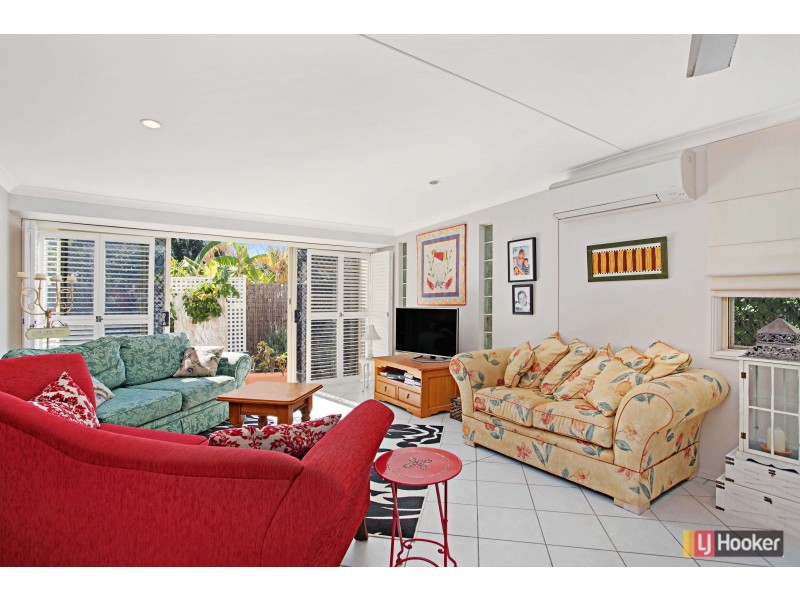 2/9 Amazons Place, Sinnamon Park QLD 4073