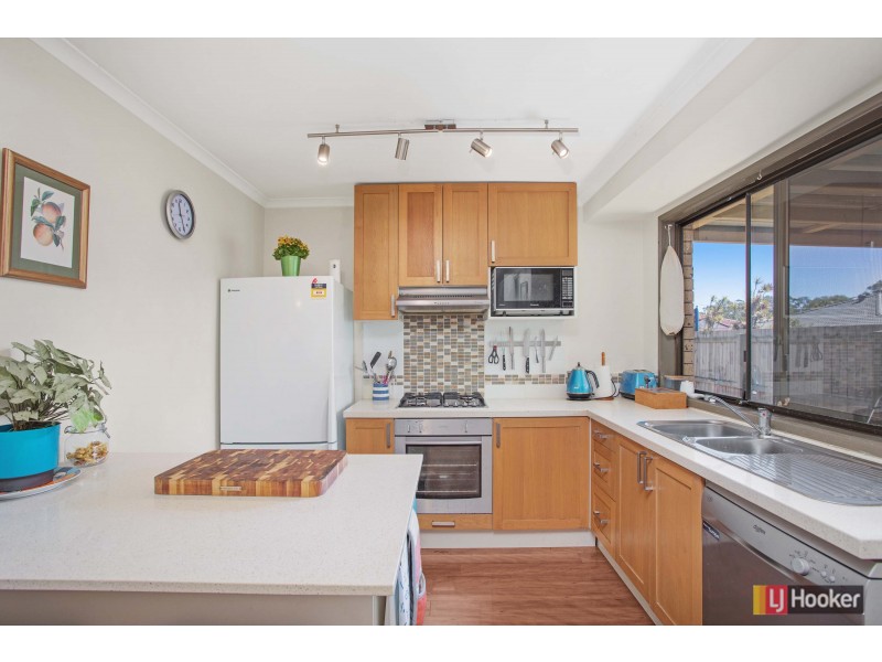 16 Glenside Street, Wavell Heights QLD 4012