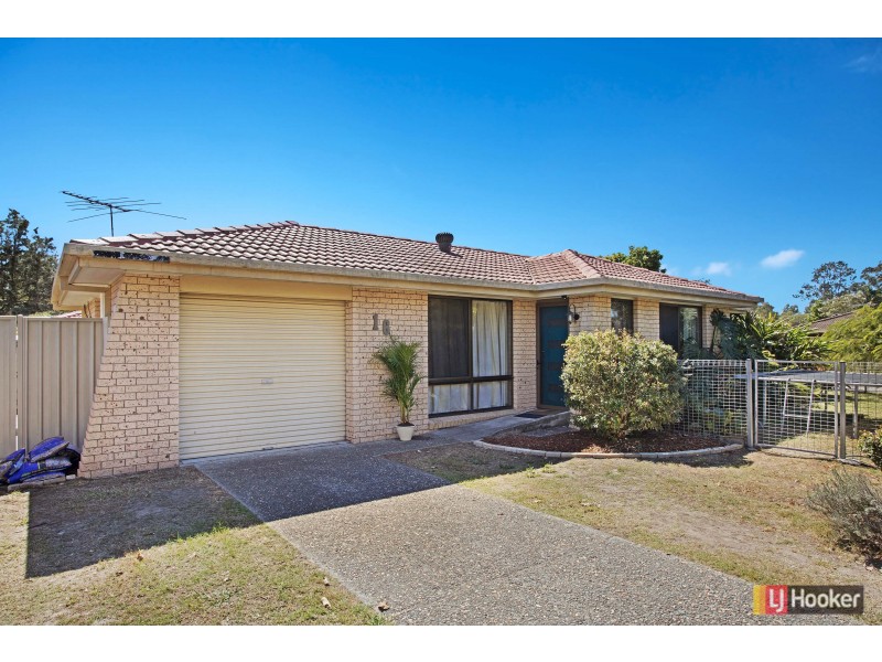 16 Glenside Street, Wavell Heights QLD 4012