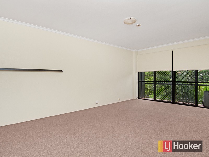 4/44 Sylvan Road, Toowong QLD 4066