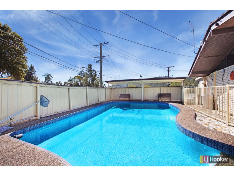 1 Bellata Street, The Gap QLD 4061