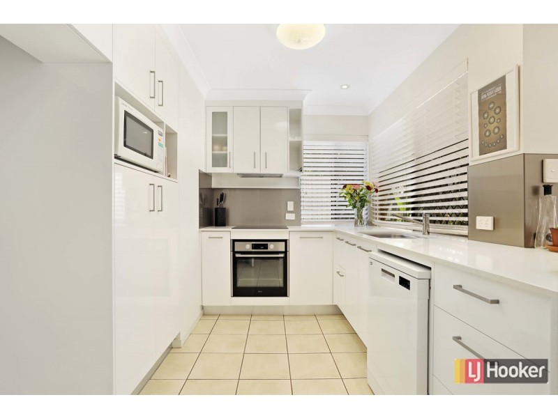 2/39 Beth Eden Terrace, Ashgrove QLD 4060