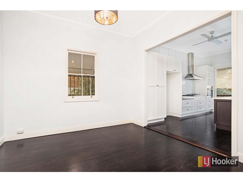 32 Windsor Road, Red Hill QLD 4059