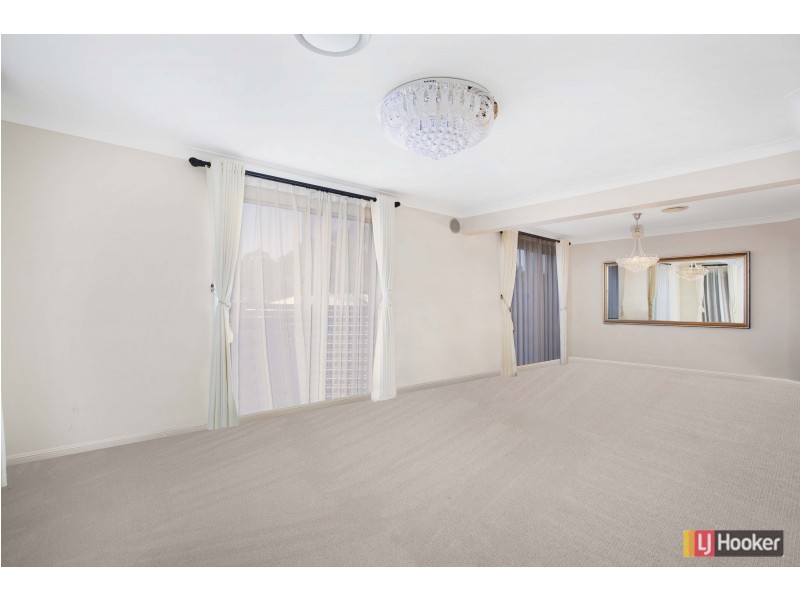4 Naturesque Close, Mitchelton QLD 4053