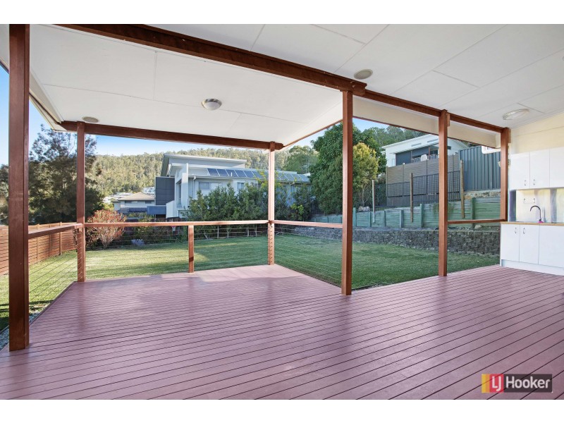 4 Naturesque Close, Mitchelton QLD 4053