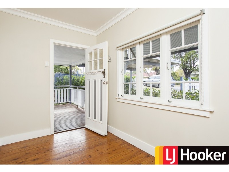 18 High Street, Ashgrove QLD 4060