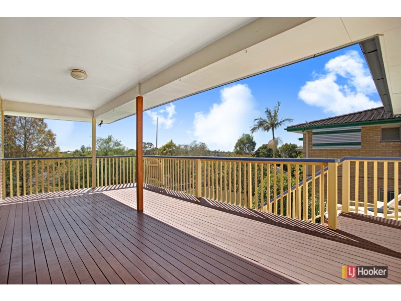 19 Dorkay Street, Stafford Heights QLD 4053