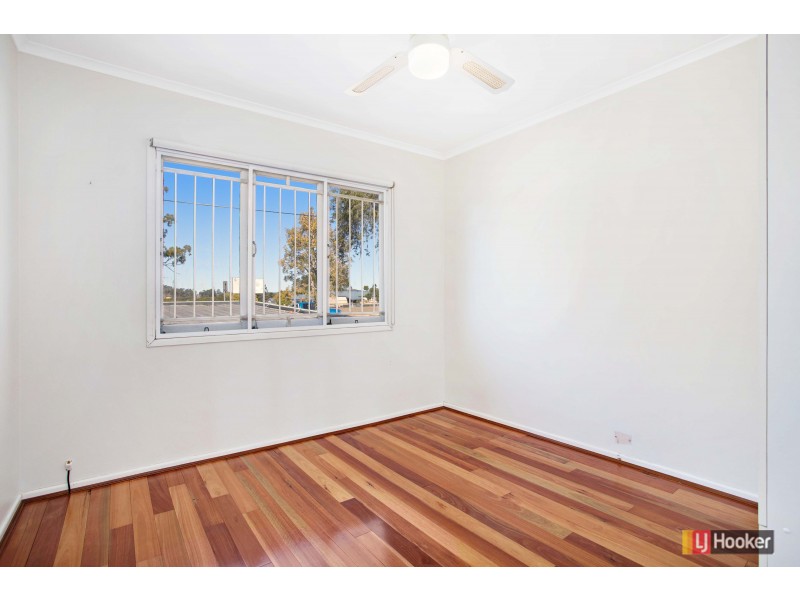 19 Dorkay Street, Stafford Heights QLD 4053