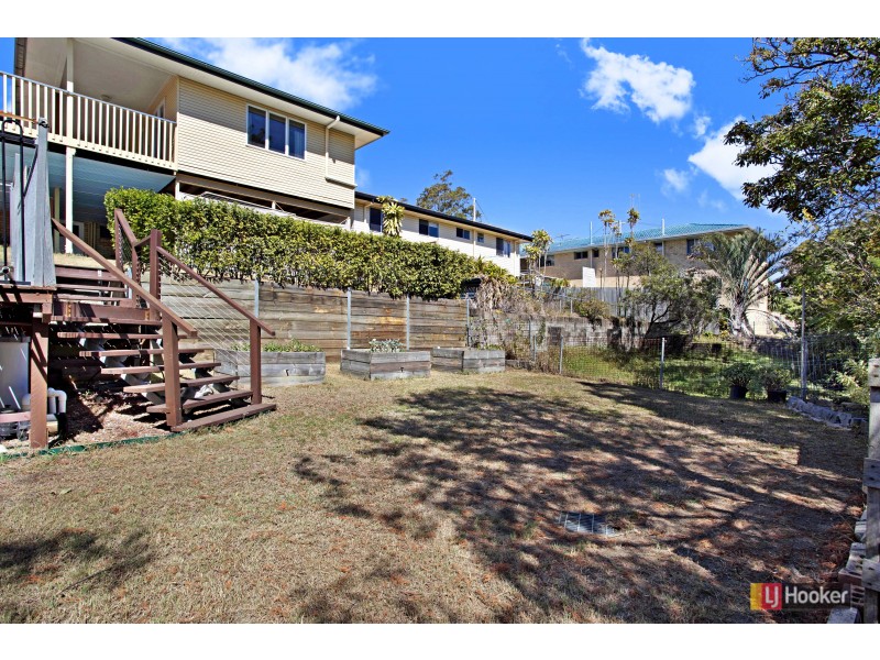 19 Dorkay Street, Stafford Heights QLD 4053