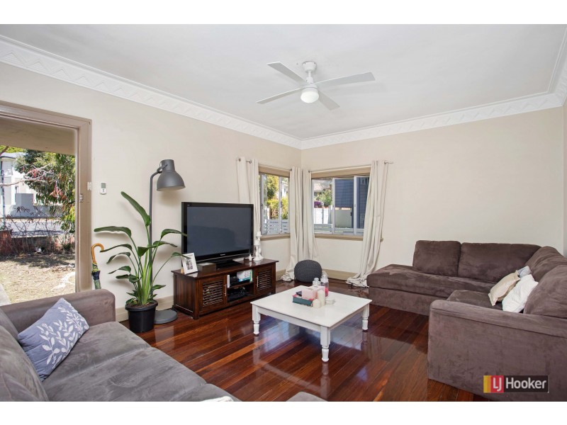 21 Arinya Road, Ashgrove QLD 4060