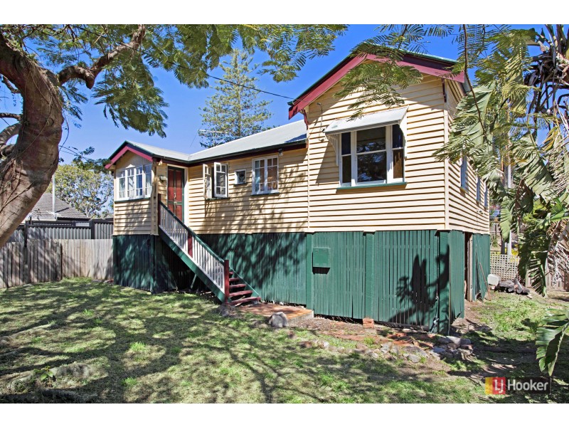 656 Waterworks Road, Ashgrove QLD 4060