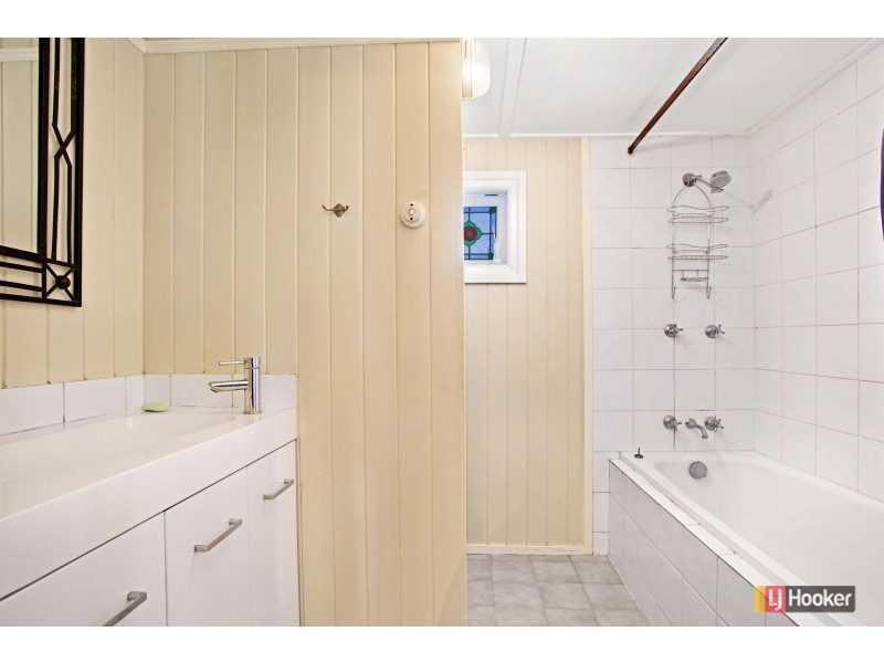 656 Waterworks Road, Ashgrove QLD 4060