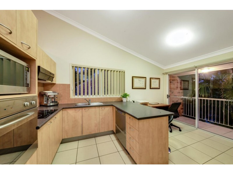33/85 View Crescent, Arana Hills QLD 4054