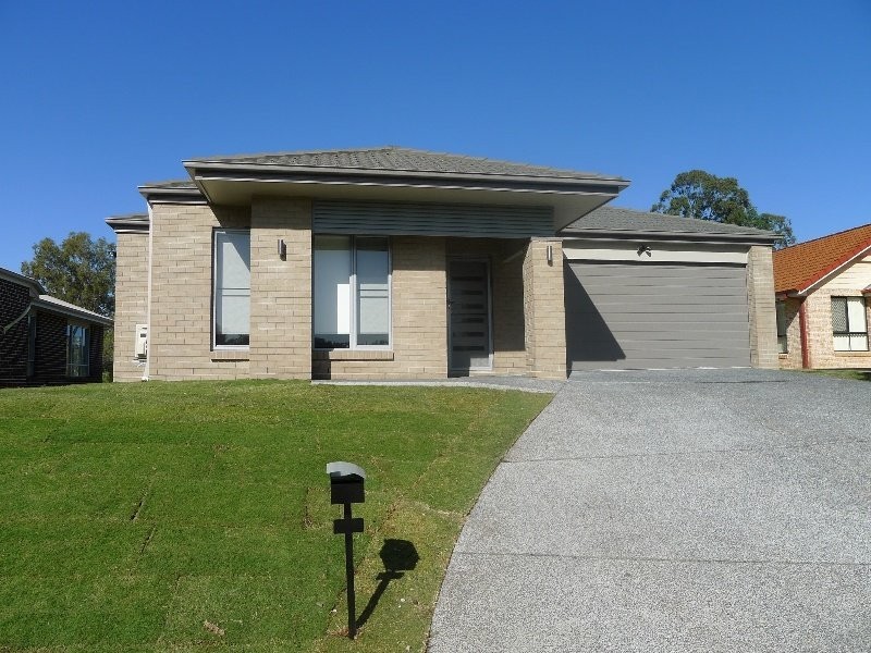70 McGinn Road, Ferny Grove QLD 4055