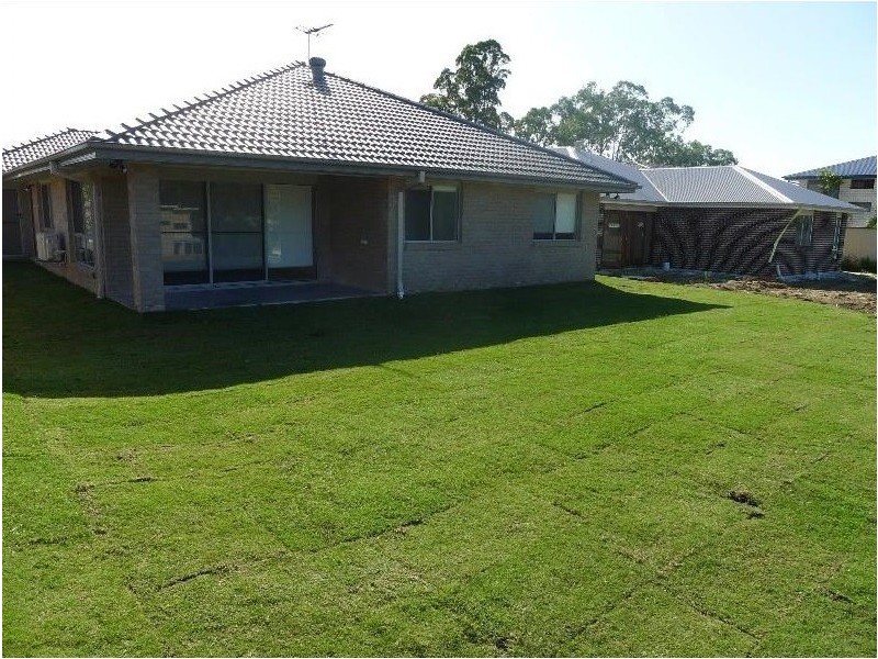 70 McGinn Road, Ferny Grove QLD 4055