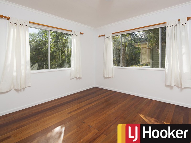 26 Woodside Street, The Gap QLD 4061