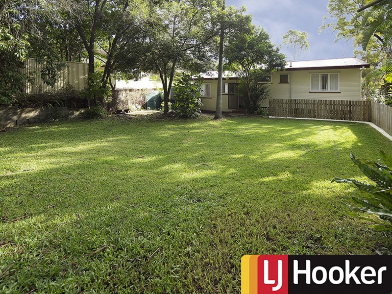 26 Woodside Street, The Gap QLD 4061