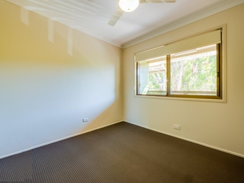 22 Yathong Court, Arana Hills QLD 4054