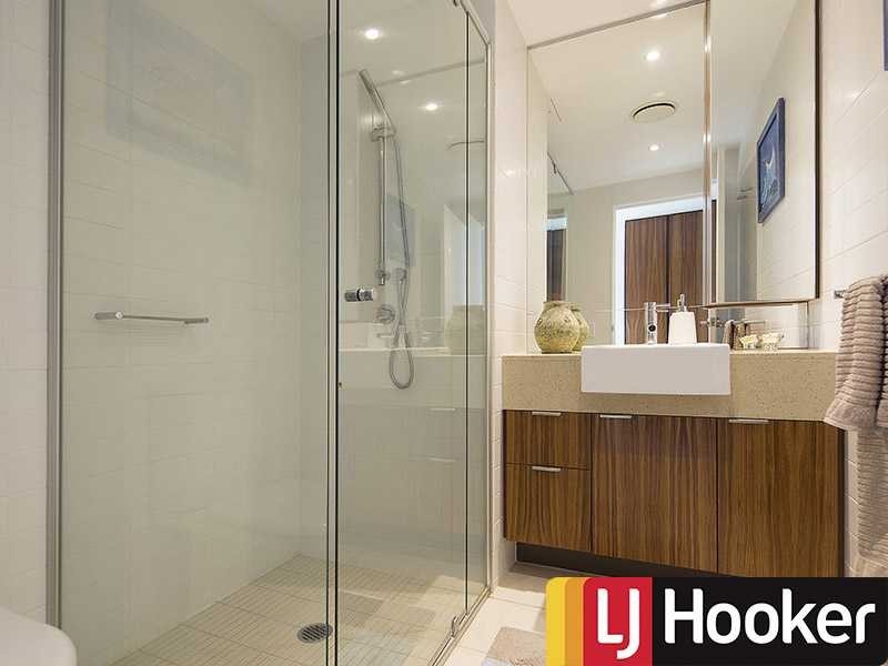 221/10 Pidgeon Close, West End QLD 4101