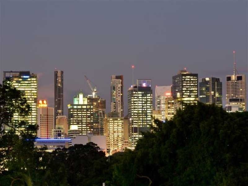 221/10 Pidgeon Close, West End QLD 4101