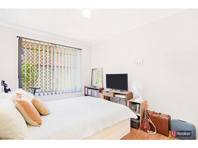 17 Grimsby Street, The Gap QLD 4061