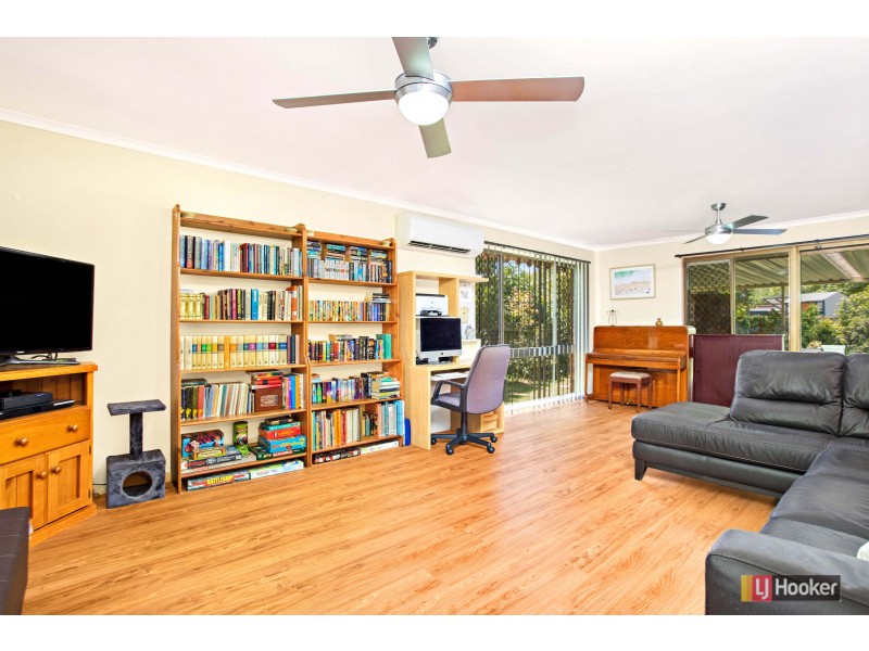 17 Grimsby Street, The Gap QLD 4061