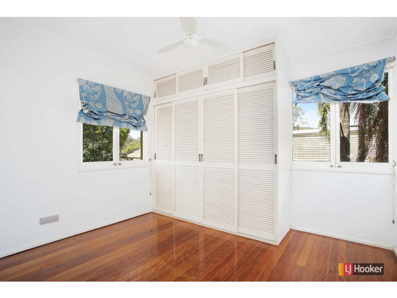3 Madeira Street, The Gap QLD 4061