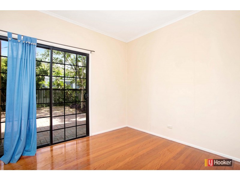 3 Madeira Street, The Gap QLD 4061