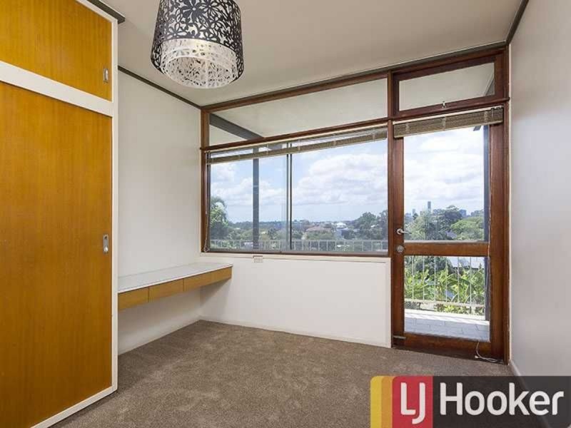 11 Couldrey Street, Bardon QLD 4065