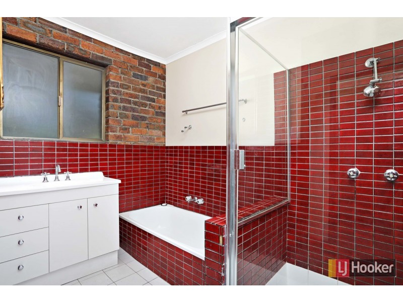 5 Swale Street, The Gap QLD 4061