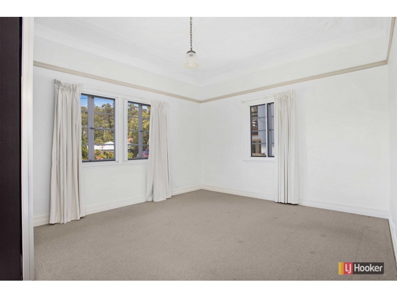 67 Carey Street, Bardon QLD 4065