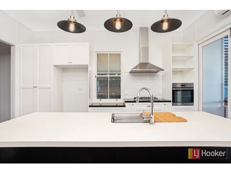 32 Windsor Road, Red Hill QLD 4059