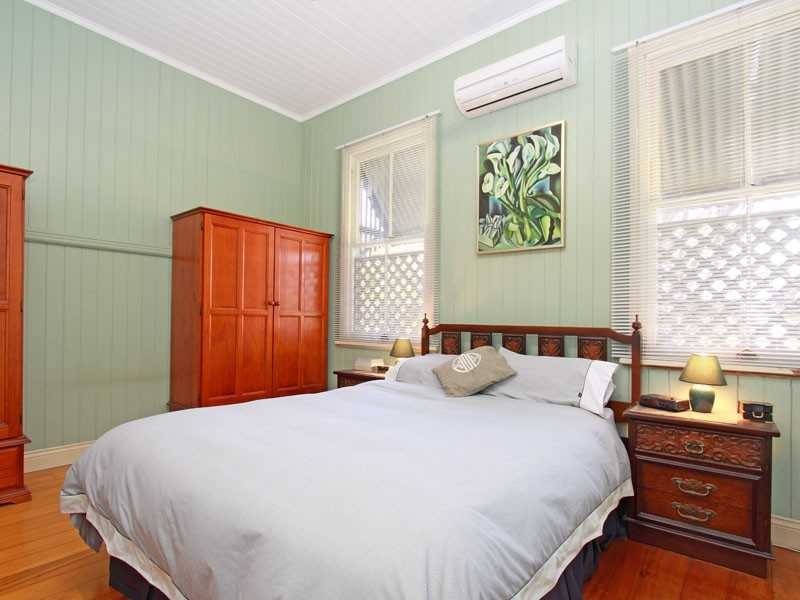 136 Wilston Road, Newmarket QLD 4051