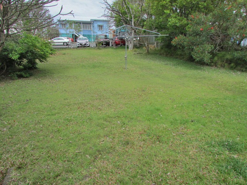 18 Glory Street, Ashgrove QLD 4060