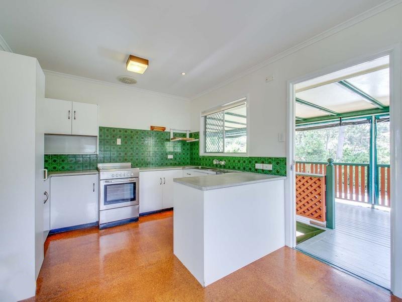 12 Carissa Street, Arana Hills QLD 4054