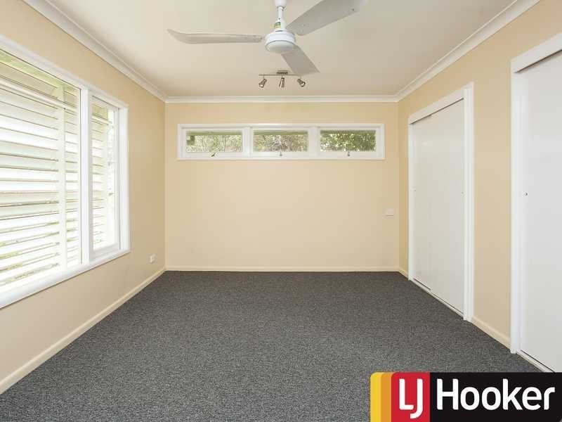 8 Chingford St, Chermside West QLD 4032