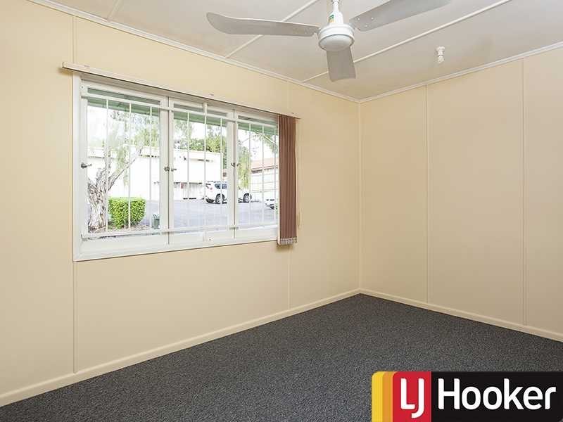 8 Chingford St, Chermside West QLD 4032