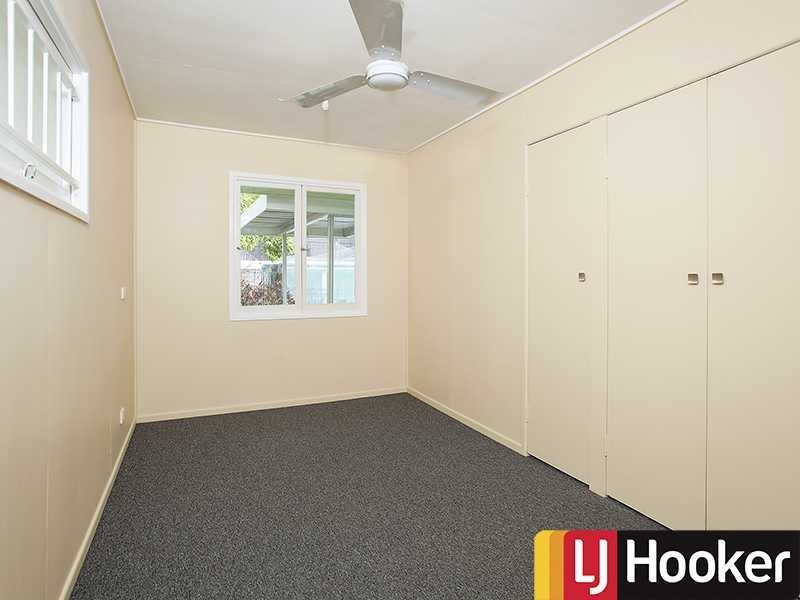 8 Chingford St, Chermside West QLD 4032