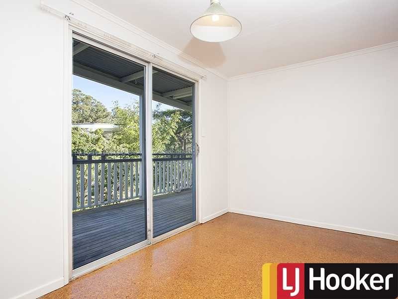 29 Stuartholme Rd, Bardon QLD 4065