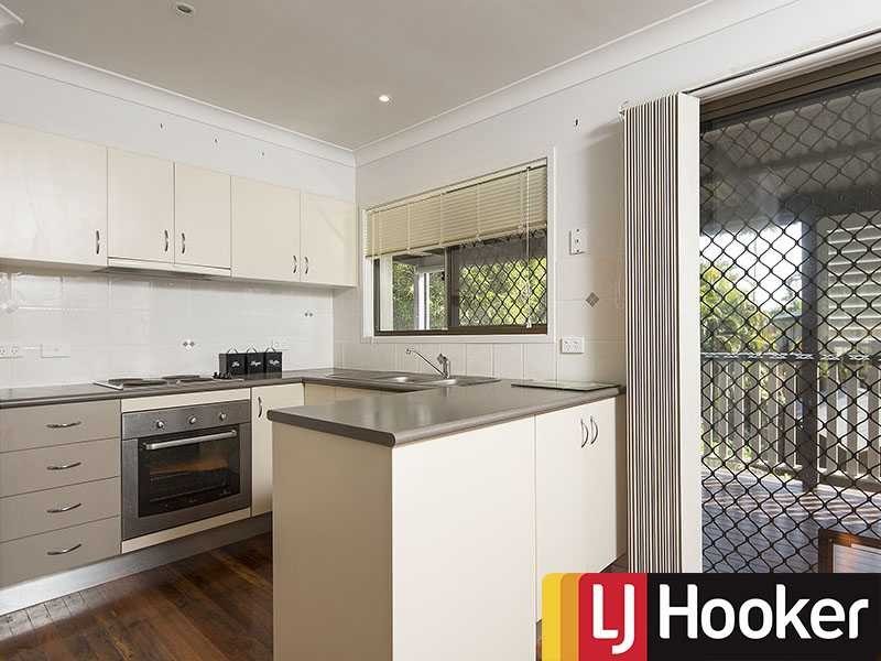 30 Currawang St, The Gap QLD 4061