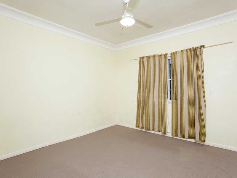 35 Simpsons Road, Bardon QLD 4065