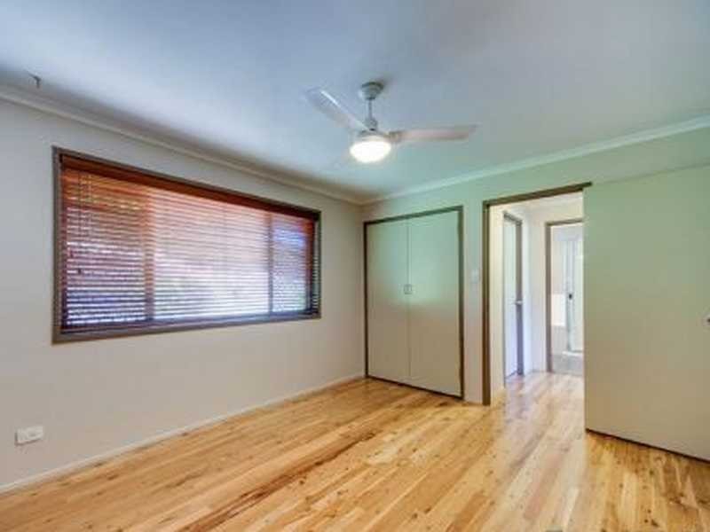 12 Quinnia Court, Ferny Hills QLD 4055