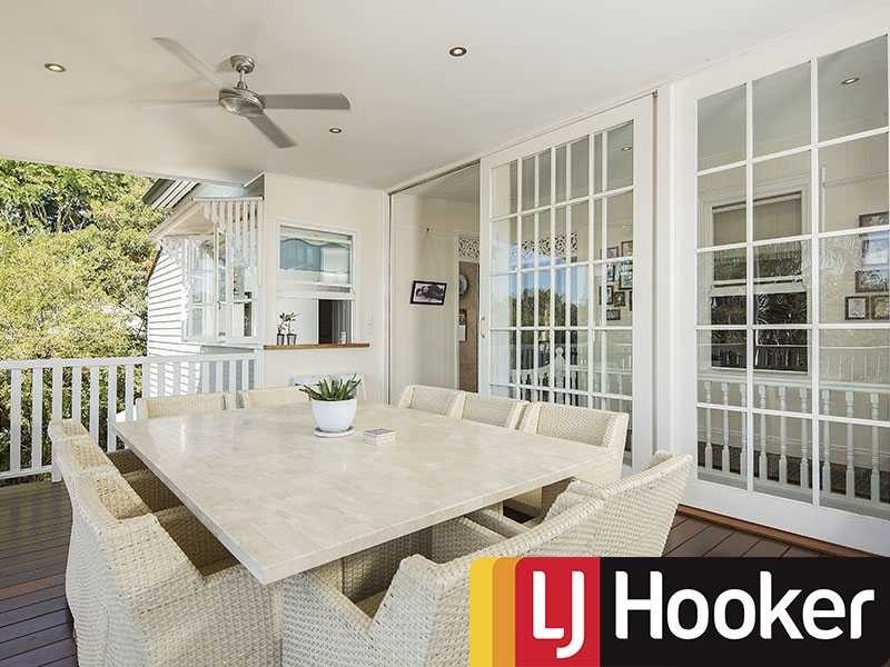 71 Coopers Camp Rd, Bardon QLD 4065