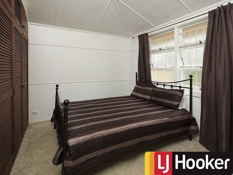 438A Waterworks Rd, Ashgrove QLD 4060